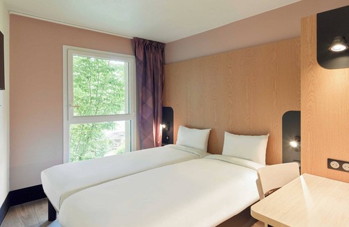 Noisy-le-Sec Hotel | B&B HOTEL Paris Romainville Noisy-le-Sec