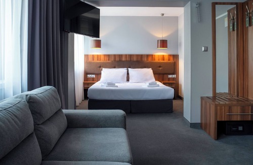 Piotrkow Trybunalski Hotel | B&B HOTEL Piotrków Trybunalski