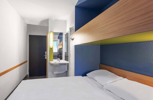 Gemarkung Nachstebreck Hotel | B&B HOTEL Wuppertal-Oberbarmen