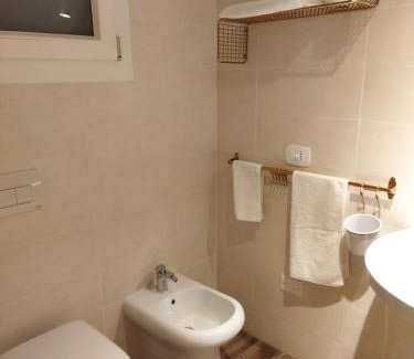 Reggiolo Bed & Breakfast | B&B IL CEDRO