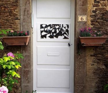 Saint-Maugan Bed & Breakfast | B&B L'Atelier du Presbytère