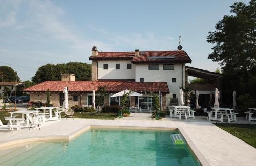 Clauiano Bed & Breakfast | B&B La Corte Dei Vizi