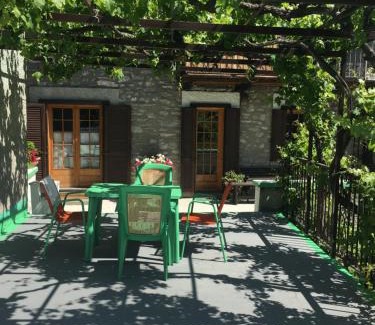 Saint Maurice Bed & Breakfast | B&B La Vieille Meison de Pappa