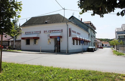 Dakovo Bed & Breakfast | B&B Laguna