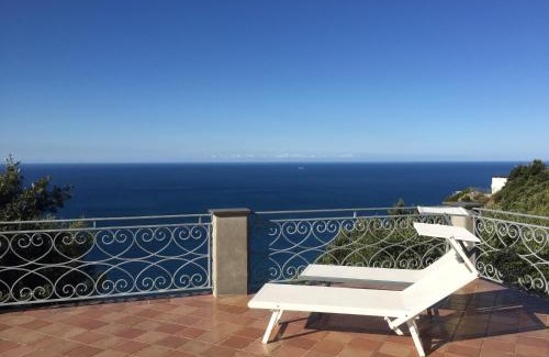 Montemarcello Bed & Breakfast | B&B Le Palme