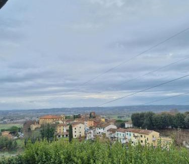 Santa Maria a Monte Bed & Breakfast | B&B Le rose di Paola