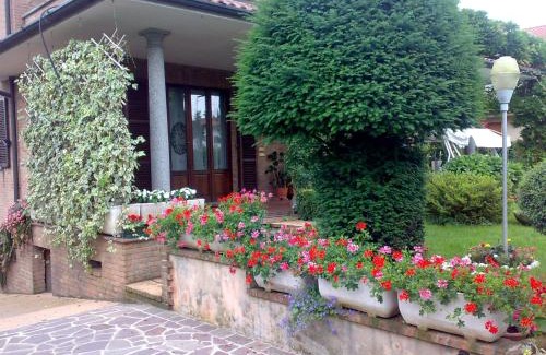 Lomazzo Bed & Breakfast | B&B Les Fleurettes
