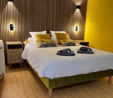 Verrieres House | B&B Maison des Etoiles Chambre d'hôtes Adult Only