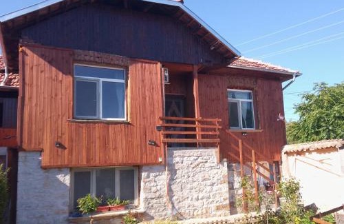 Balkan Mountains Bed & Breakfast | B&B Nina