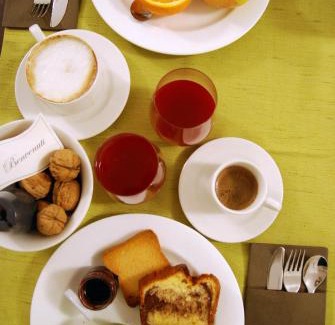 Mezzolombardo Bed & Breakfast | B&B Perbacco Relax