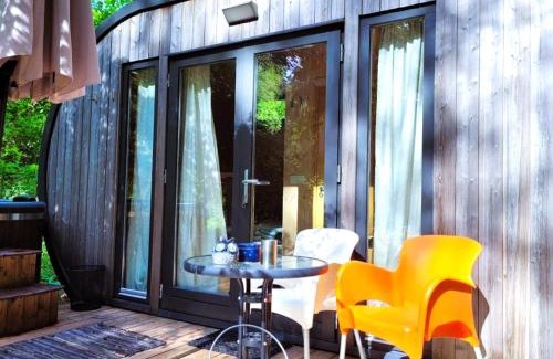 Renavas Other | B&B Pod Lake Plateliai