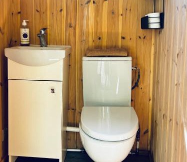Renavas Other | B&B Pod Lake Plateliai