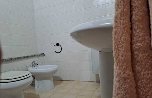 Nureci Bed & Breakfast | B&B S'Omu Antiga