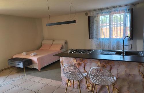 Terre Roveresche House | B&B Tra mare e montagna - sauna e piscina