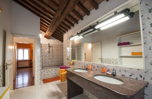 Ferrara Bed & Breakfast | B&B Un mondo a Colori