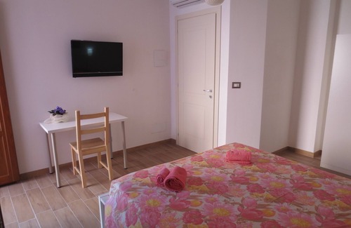 Santa Lucia Bed & Breakfast | B & B Vergilia: where relaxation is at home!