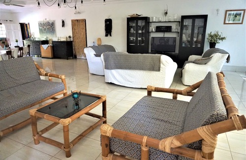Serrekunda Bed & Breakfast | B&B Villa Calliandra