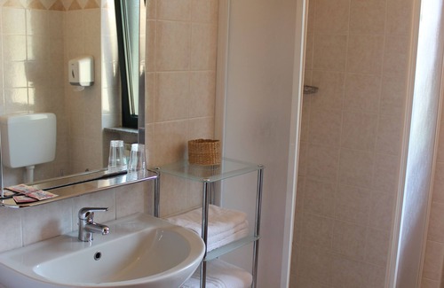 Arsago Seprio Bed & Breakfast | B&B Villa Giglio