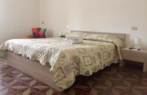 Siderno Marina Bed & Breakfast | B&B Zia Iaia
