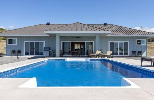 Kohala Estates House | B.I. Kohola Lani - Panoramic Coastal Views, Pool and now AC in bedrooms!