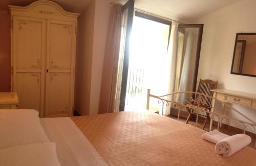 Sant'Andrea Ionio Marina Bed & Breakfast | B&B L'Oasi