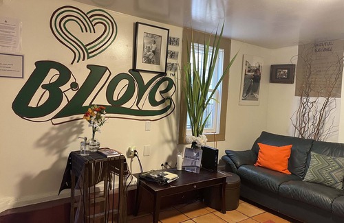 Prescott House | B-Love's Guest House