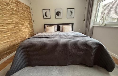 Schlangen Apartment | B&S-Apartment 100 qm NEU