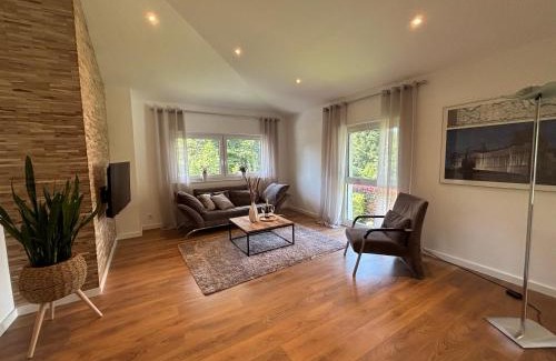 Schlangen Apartment | B&S-Apartment 100 qm NEU