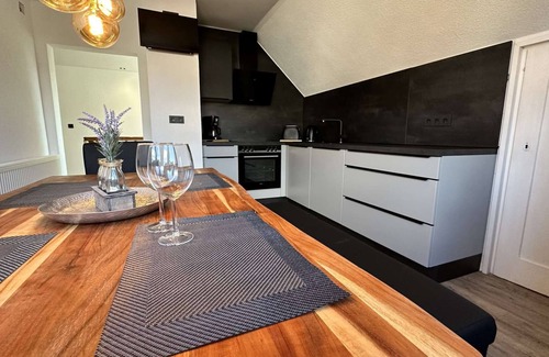Altmorschen Apartment | B&W Apartments - Ganzes Haus