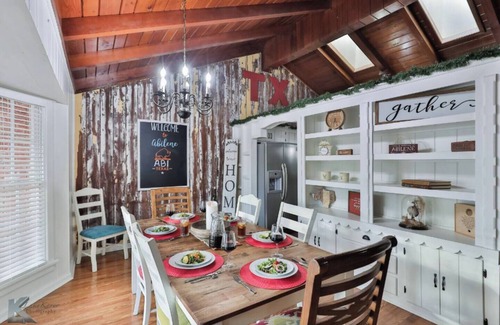 Abilene House | B-Well Westwood: A Family & Friends Experience