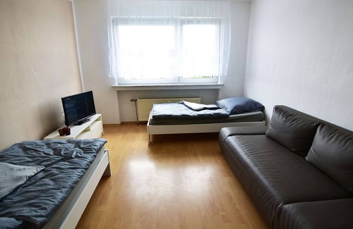 Refrath Apartment | B05 Studio Apartment Bergisch Gladbach