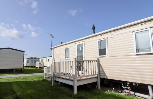 St George Cottage | B15 TY GWYN, pet friendly, country holiday cottage in Towyn