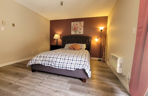 Pico - Robertson Hotel | (B1820) 2 Bedroom Studio Apartments