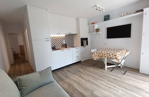 Mas Pinell Apartment | B1D Ground floor, garden and pool