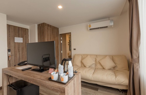 Nong Bon Hotel | B2 Bangna Premier Hotel