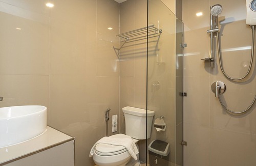Phitsanulok Hotel | B2 Phitsanulok Boutique & Budget Hotel