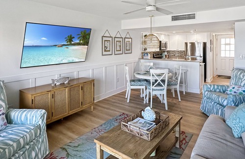 Crescent Beach Condo | B207 The Coquina Condos: Oceanfront Condo w/Private Beach and Pool