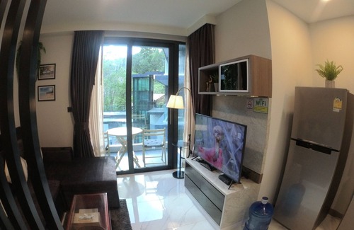 Ao Nang Apartment | B407-High Floor Pool View 1 Bedroom 300m Walk To Ao Nang Beach