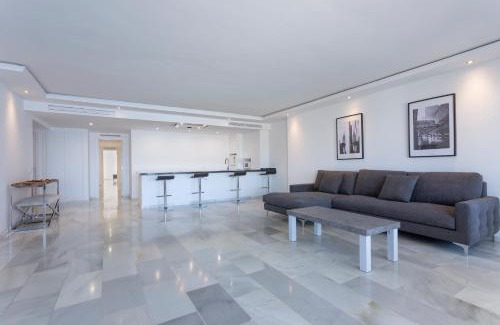Puerto Banus Apartment | B51 Executive Flats Marbella