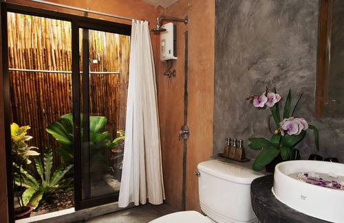Thong Sala Resort | B52 Beach Resort
