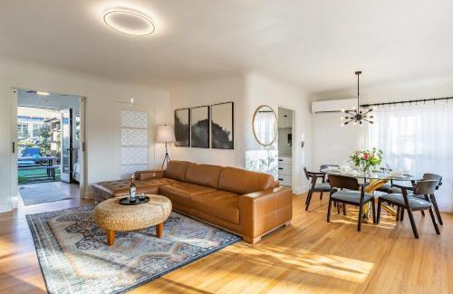 La Jolla Shores House | B5331 La Jolla Beach Bungalow