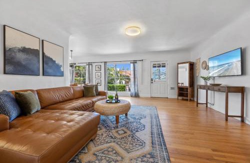 La Jolla Shores House | B5331 La Jolla Beach Bungalow