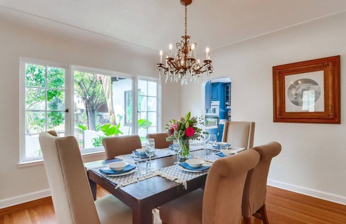 Old Town House | B5344 Casa de Mariposa