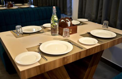 Sarada Hotel | BA-NA Hills Resort