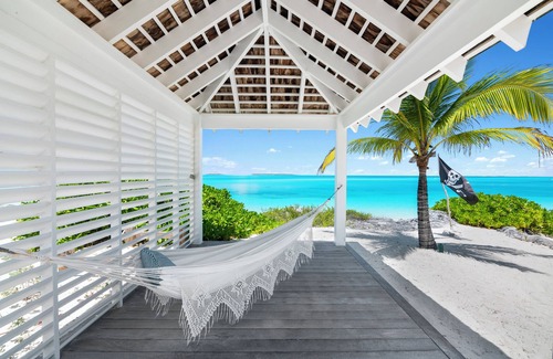 Tar Bay House | Ba Roos - Exuma's Dreamiest Beach House/On the Beach w 350ft of Beachfront!