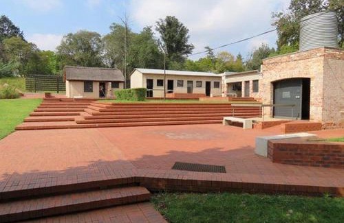 Greater Johannesburg Metropolitan Area Cabin | Baabaa Baabuu Best Sangoma Traditional Healer Love Spells Johannesburg, Bassonia, Glenvista, Lenasia, Oakdene, Winchester Hills and Mulbarton