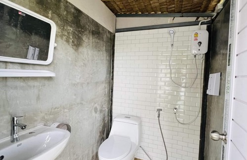 Bang Pakong Hotel | Baan Bangwua Resort