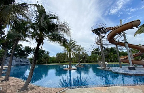 Huai Yai Villa | BAAN DUSIT PATTAYA PARK VILLA with water park