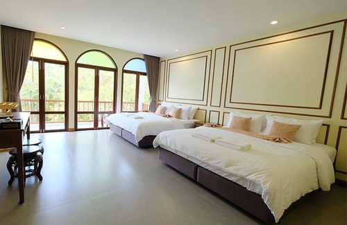 Khlong Khut Hotel | Baan Imm Sook Resort