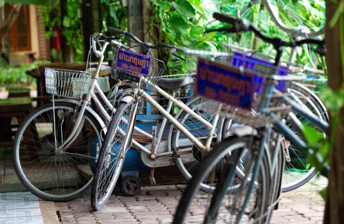 Amphawa House | Baan Kitsada